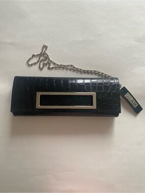 GLAM Black Croc-Embossed Chain Wristlet Clutch